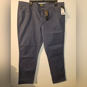 LEE Womans Weathered Blue Pants Size 18M